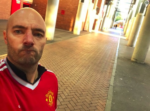 错过1个亿？有位<a href=https://www.310bf.com/tags-%E6%9B%BC%E8%81%94-0.html target=_blank class=infotextkey>曼联</a>球迷开场7分钟就离开看台