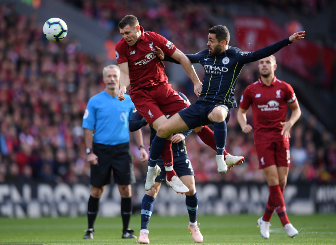 GIF：利物浦中场战力锐减，米尔纳受伤离场