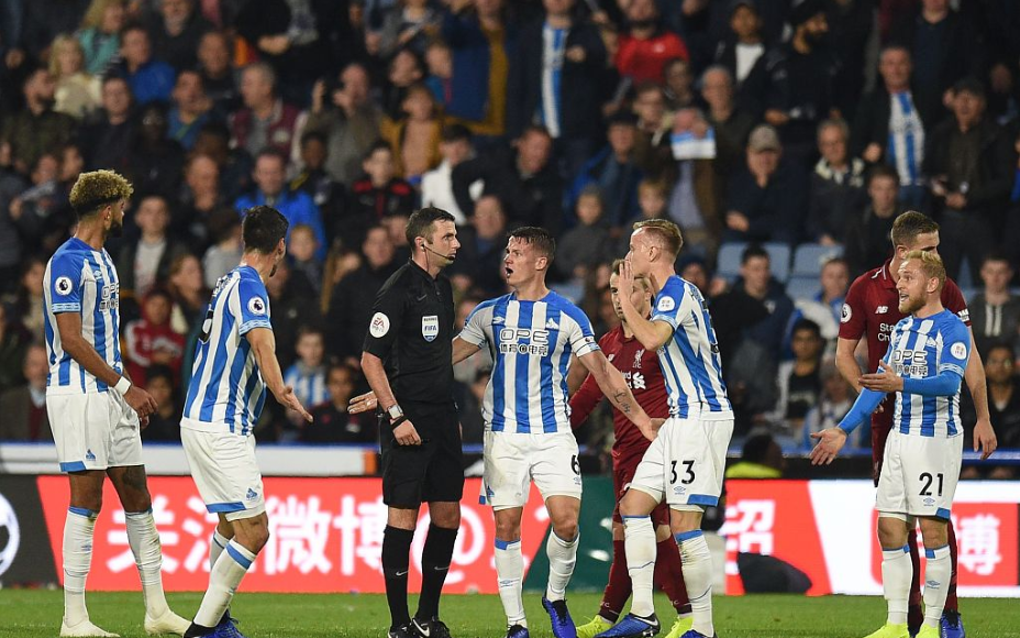 GIF：越位在先，普理查德进球被判无效