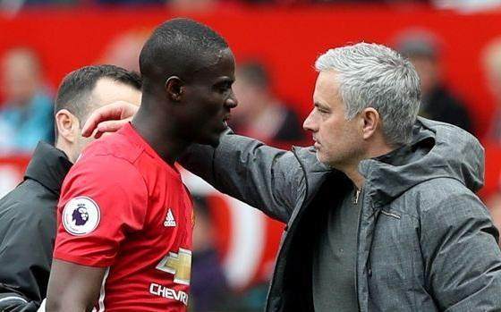 名记评穆帅用人：签下的球员受冷遇，曾疏远的球员获亲睐