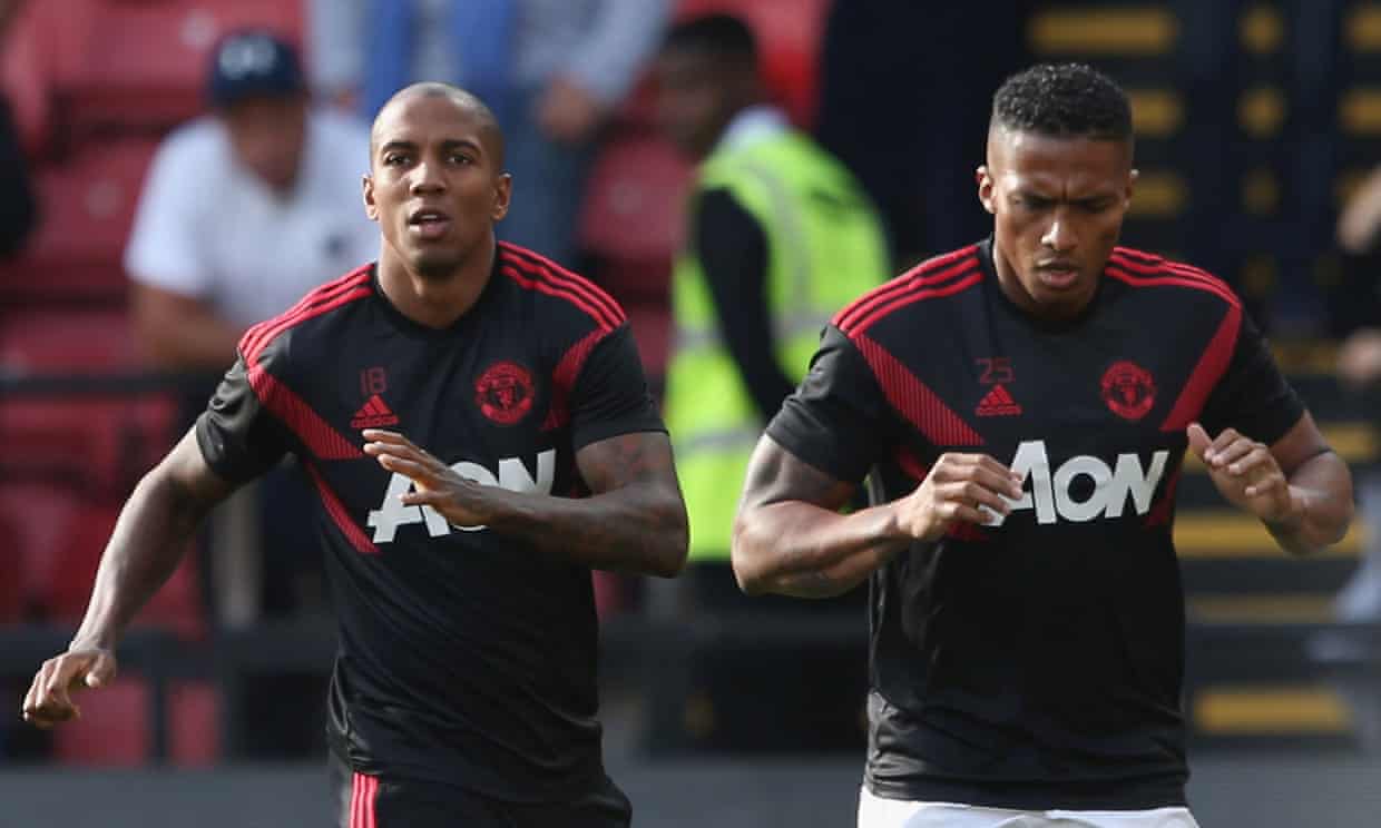 卫报：除阿什利-扬外，<a href=https://www.310bf.com/tags-%E6%9B%BC%E8%81%94-0.html target=_blank class=infotextkey>曼联</a>也希望能和瓦伦西亚续约