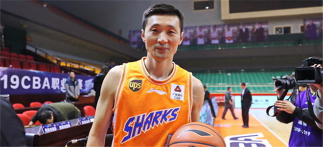 传奇诞生！CBA众将纷纷发文向刘炜致敬