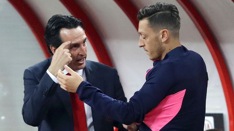 厄齐尔经纪人：厄齐尔续约前曾拒绝西亚大合同