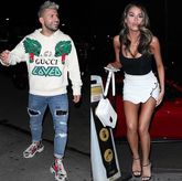 难得放松，阿圭罗和一神秘女郎在洛杉矶寻欢作乐被拍