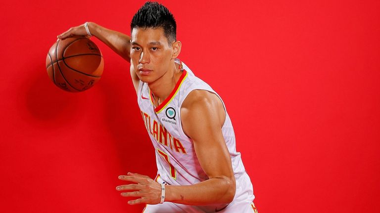 表现不错！林书豪拿下全队最高16分