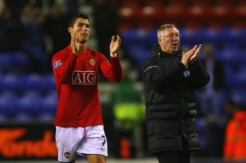 穆帅：有球员替补媒体就编故事；爵爷对<a href=https://www.310bf.com/tags-C%E7%BD%97-0.html target=_blank class=infotextkey>C罗</a>吹风也没怎样