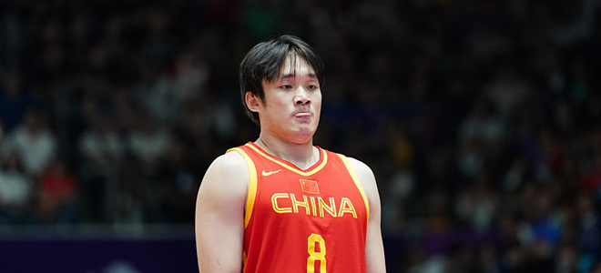 男篮闪耀世预赛！小丁：感觉自己要更努力了