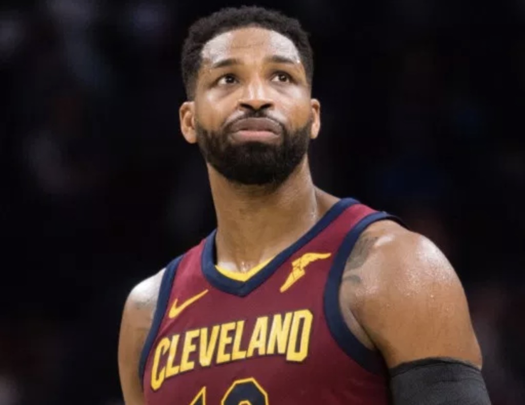 Woj：特里斯坦-汤普森因脚部扭伤预计缺席2-4周