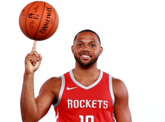 NBA官方祝火箭后卫埃里克-戈登30岁生日喜悦