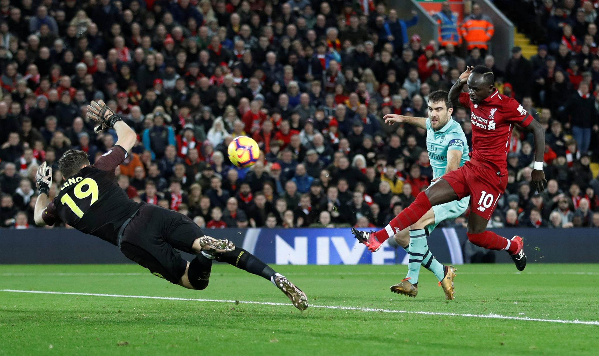 GIF：萨拉赫助攻，马内推射扩大<a href=http://bf.310bf.net target=_blank class=infotextkey>比分</a>