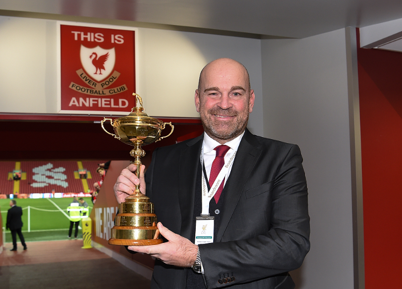 特殊的客人，高尔夫名将托马斯-比约恩亮相安菲尔德