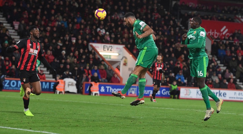 互相伤害！沃特福德与伯恩茅斯上半场战成3-3