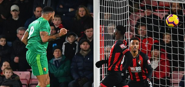 <a href=https://www.310bf.com/tags-%E8%8B%B1%E8%B6%85-0.html target=_blank class=infotextkey>英超</a>综述：水晶宫擒狼铁锤平海鸥，樱桃黄蜂演对攻大戏