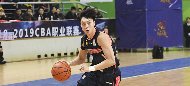 广东再战新疆：胡明轩宴请全队，杜锋强调防守