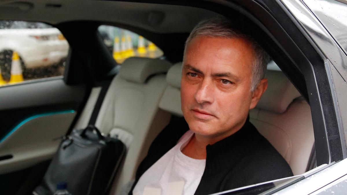 泰晤士报：穆帅解说费因<a href=https://www.310bf.com/tags-%E6%9B%BC%E8%81%94-0.html target=_blank class=infotextkey>曼联</a>保密条款降至一场6万镑