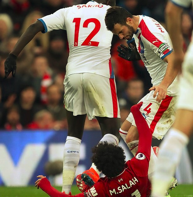 克拉滕伯格：当萨拉赫想找点球时，他的手会在头顶之上