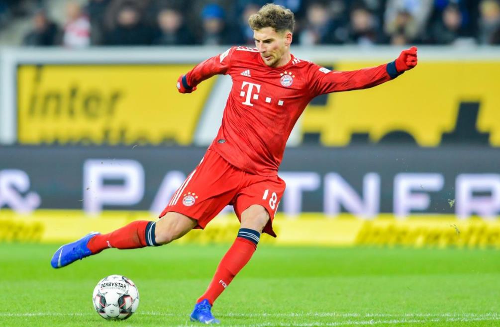 戈雷茨卡：我每赛季能进10球，我想我能首发战利物浦