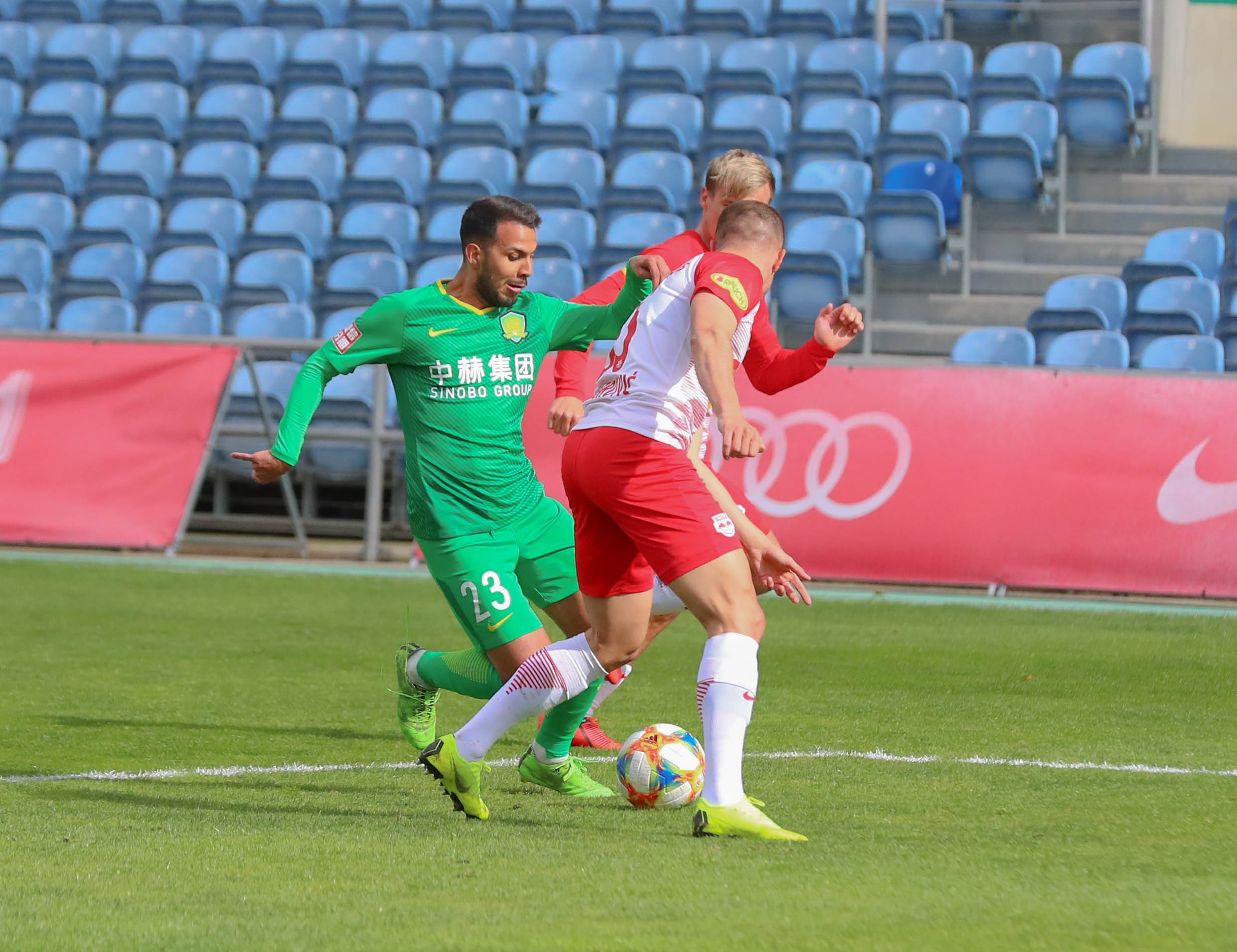国安热身0-2不敌萨尔茨堡红牛,结束葡萄牙冬训