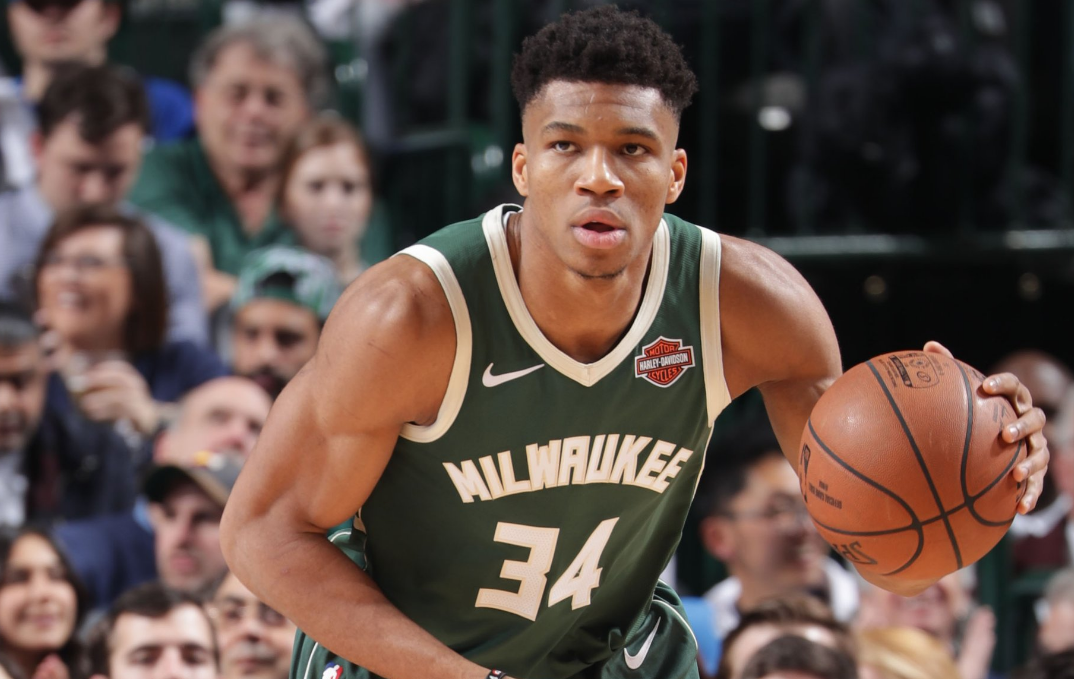 各种野兽暴扣!字母哥对独行侠29+17+5集锦