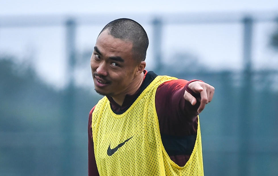 大连晚报:能来一方的内援外援,都是国脚级别