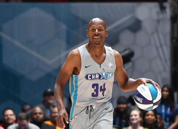 风采依旧!雷-阿伦全明星名人赛24+9+5集锦_N