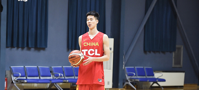 郭昊文:能不能上场都是一种学习