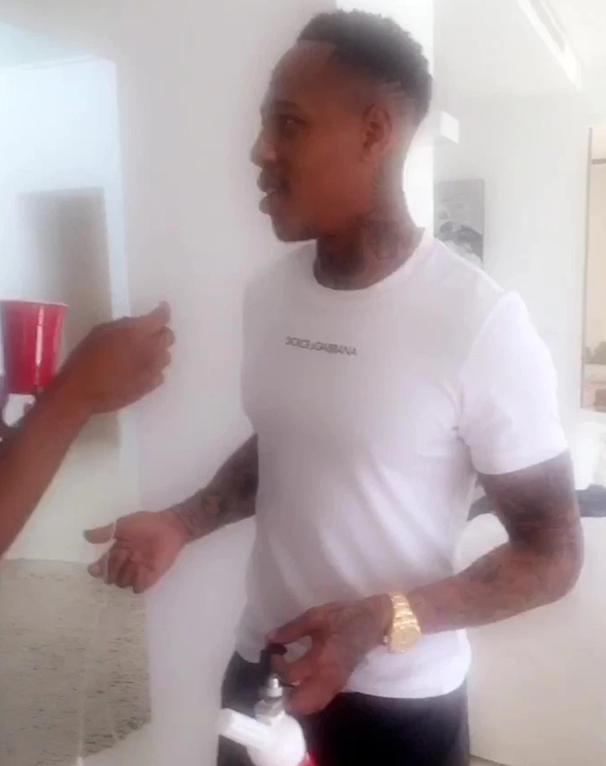 High翻了的迷乱之夜，克莱因邀请7男8女开疯狂派对