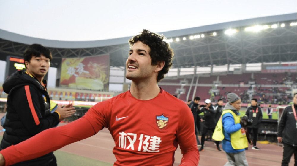 天海一线队名单:帕托、权敬源在列,U23仅6人