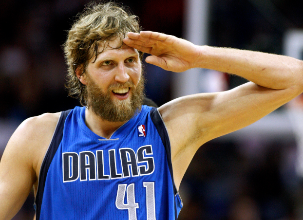 奇才主帅:德克是全球偶像,他能让身边的人感到