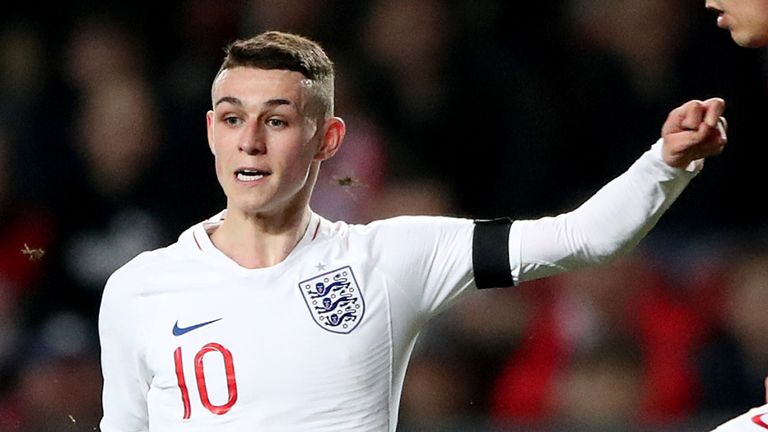 福登：小时候喜欢看西班牙比赛，席尔瓦总会给我一些建议