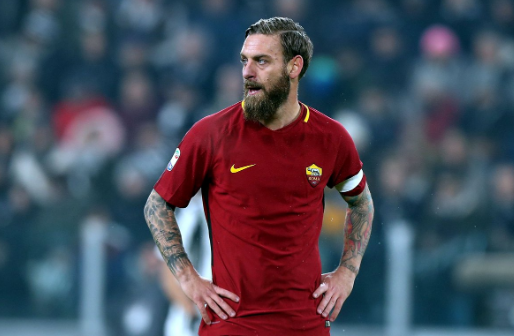 德罗西训练中膝盖受伤,能否出战乌迪内斯存疑