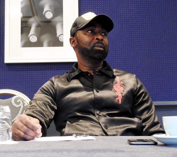 安迪-科尔：英格兰足球需要改变，应一致对抗种族歧视