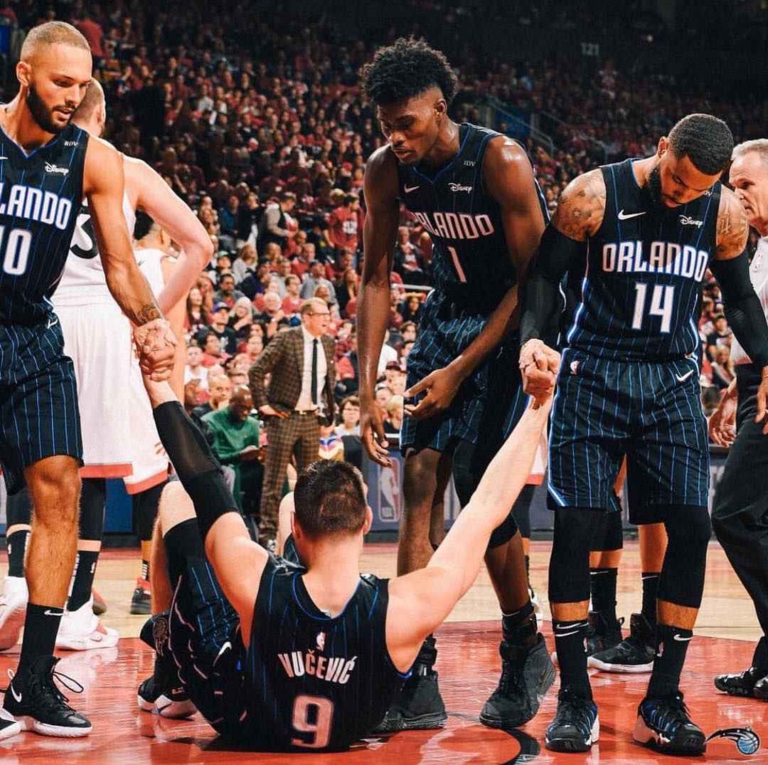 奥古斯丁谈球队表现：为我们今年取得的成就感到自豪