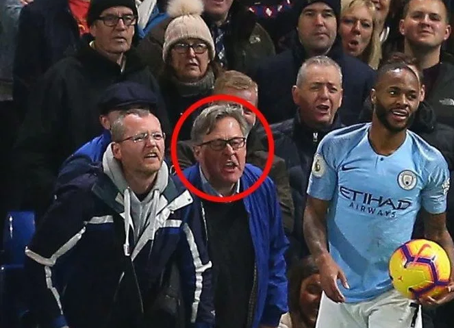 太阳报：骂斯特林的蓝军球迷找到了，但他不会面临指控