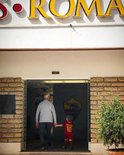 一图流：带娃上班，拉涅利带外孙参观罗马训练基地