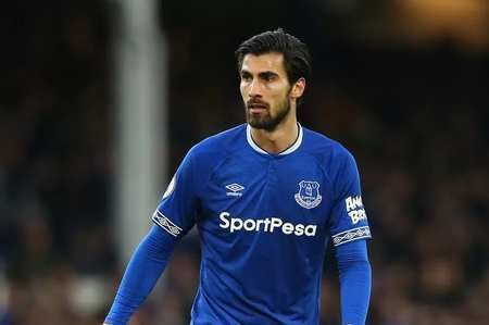 每体：热刺已和A-戈麦斯经纪人谈妥，将在近日内报价