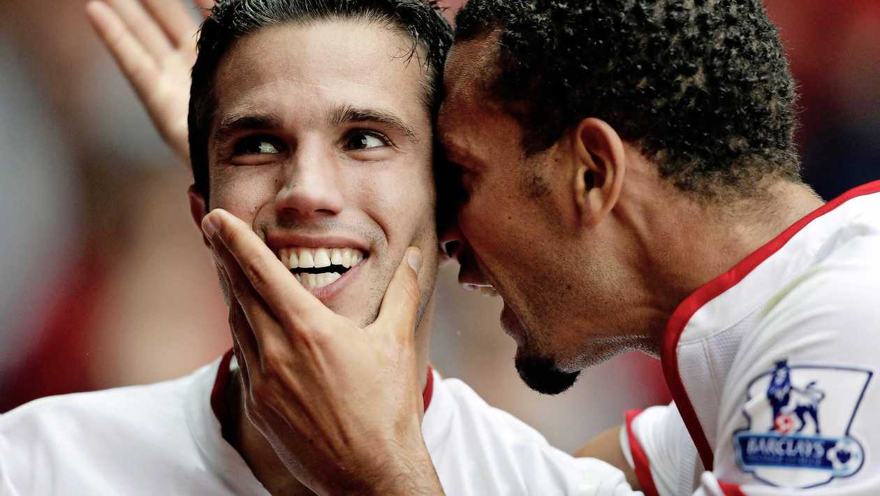 里奥送别范佩西：我们在欣赏艺术家，他接球从不会丢球