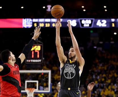 迫近比分！下半场开始勇士打出一波16-4