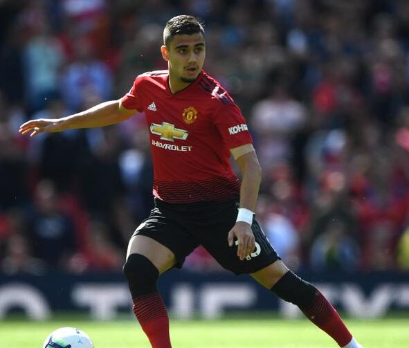 <a href=https://www.310bf.com/tags-%E6%9B%BC%E8%81%94-0.html target=_blank class=infotextkey>曼联</a>旧将：佩雷拉是场上最能跑的人，但他需要更加自信