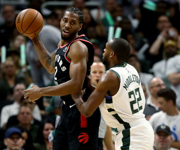 程序激活!伦纳德第三节单节砍下15分