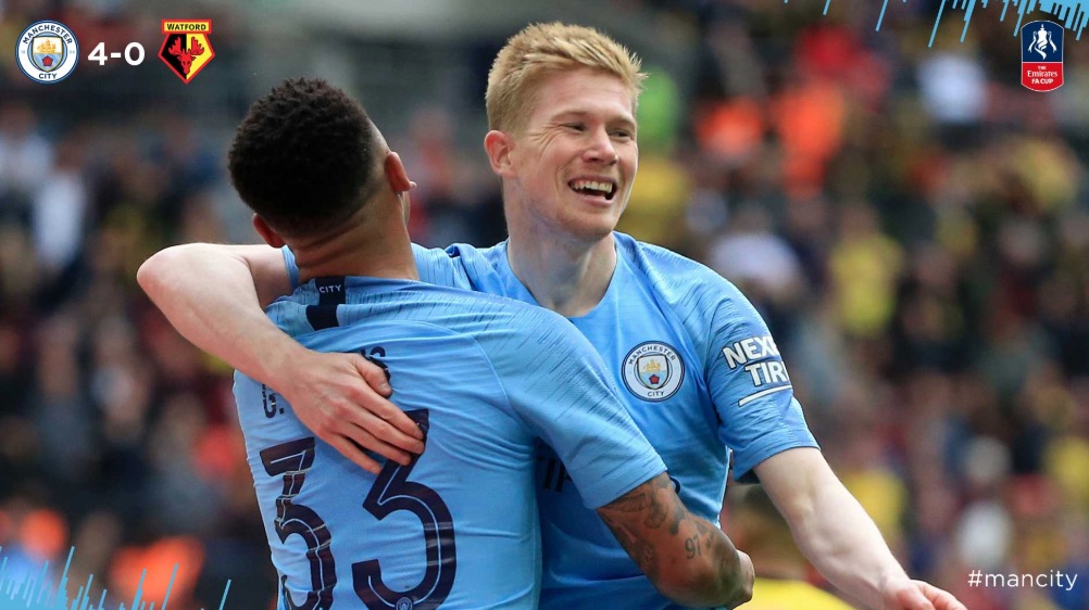 GIF：投桃报李！德布劳内助攻热苏斯破门