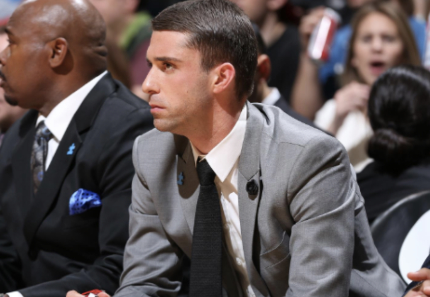 Woj:森林狼即将与主教练莱恩-桑德斯达成多年续约协议