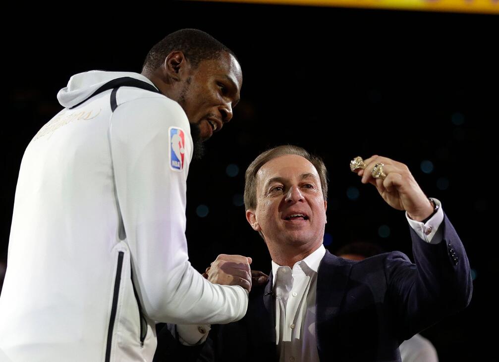 勇士老板：杜兰特会在总决赛回归