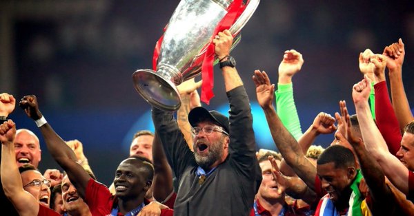 克洛普：昨天并没和奖杯过夜；巡游时会理解夺冠的意义