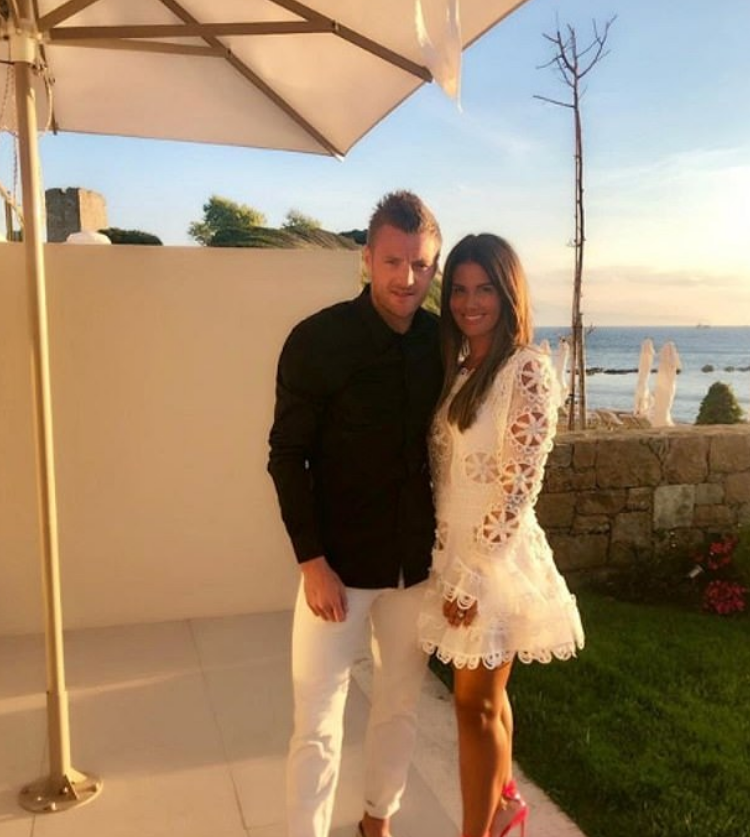 多图流：轻松惬意，众球星社媒晒度假照