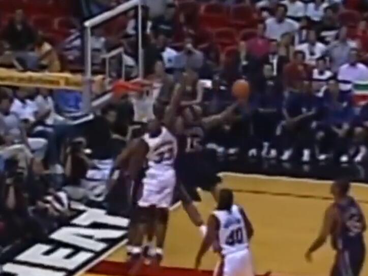 [视频]卡特自己选出生涯10佳球，隔扣莫宁排名第一