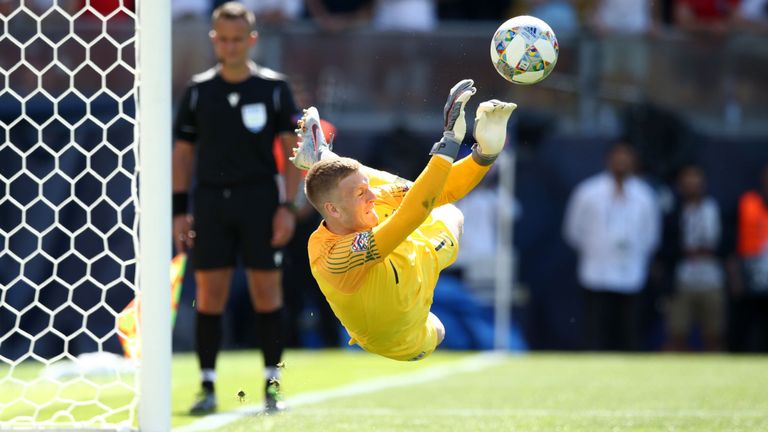 皮克福德：酒吧斗殴事件让我成长，一些情况下要学会克制