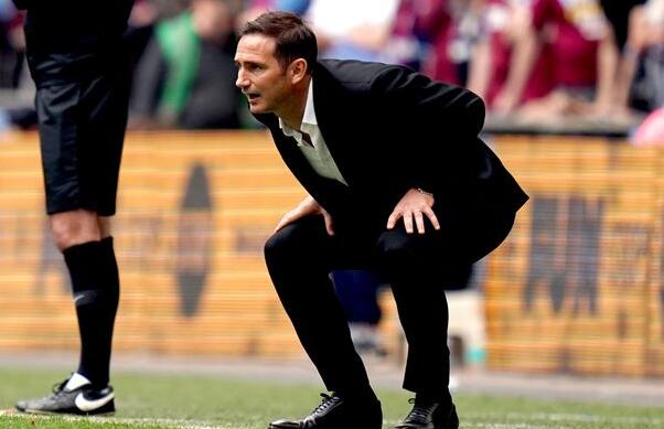 小雷：每个球迷都喜欢兰帕德，所以会给予他足够的耐心