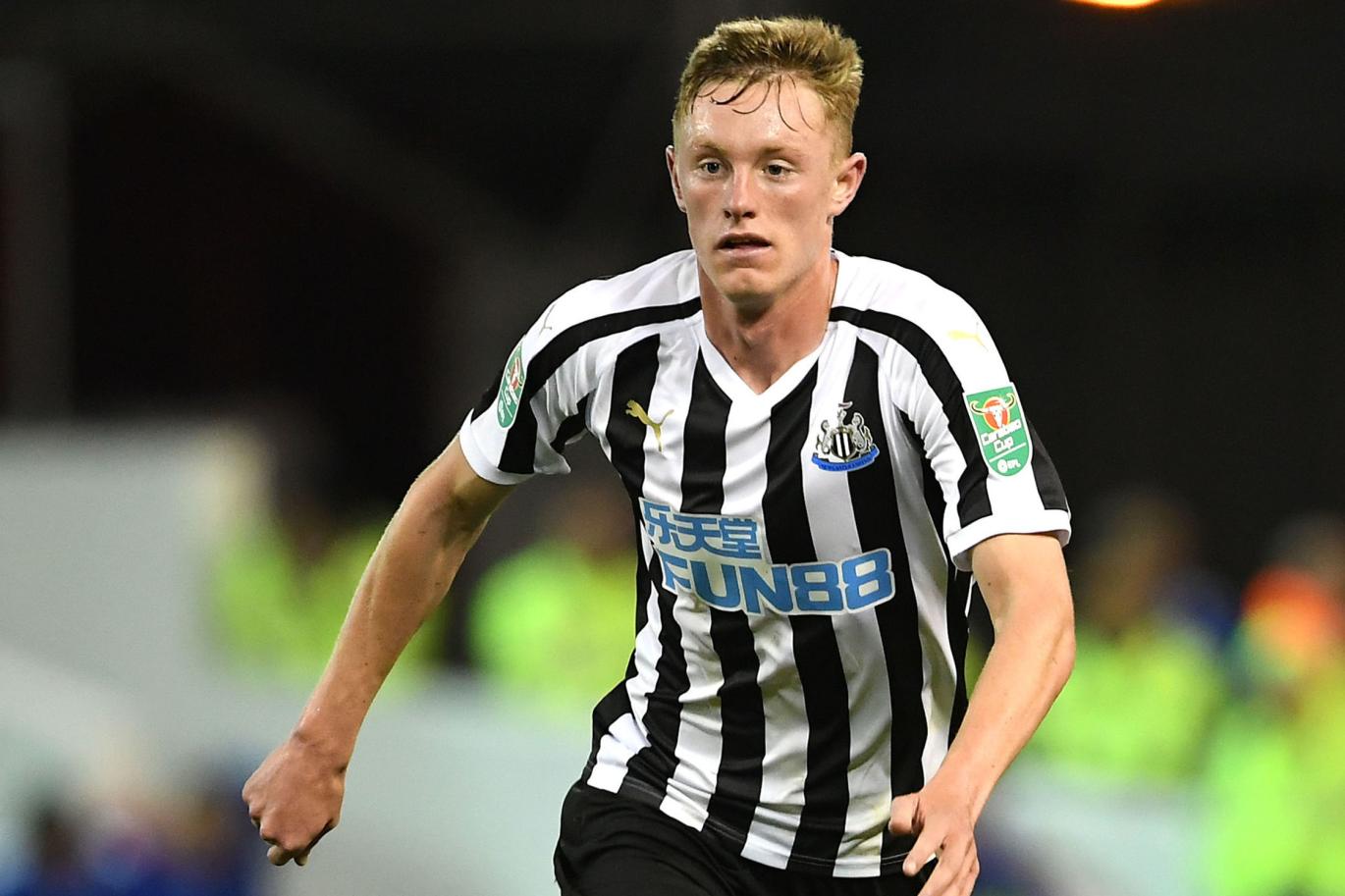 周日泰晤士：若贝尼特斯留在纽卡，他不会放走朗斯塔夫