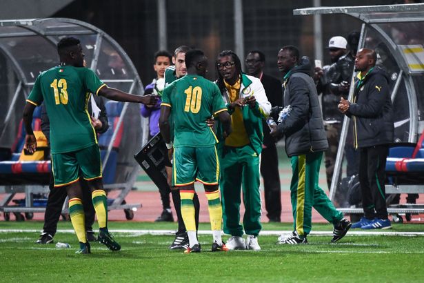 主帅证实：马内因预选赛黄牌累计，无缘塞内加尔首战